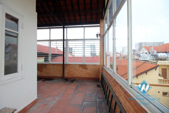 A comfortable house is available for rent in Tay Ho district, Hanoi
